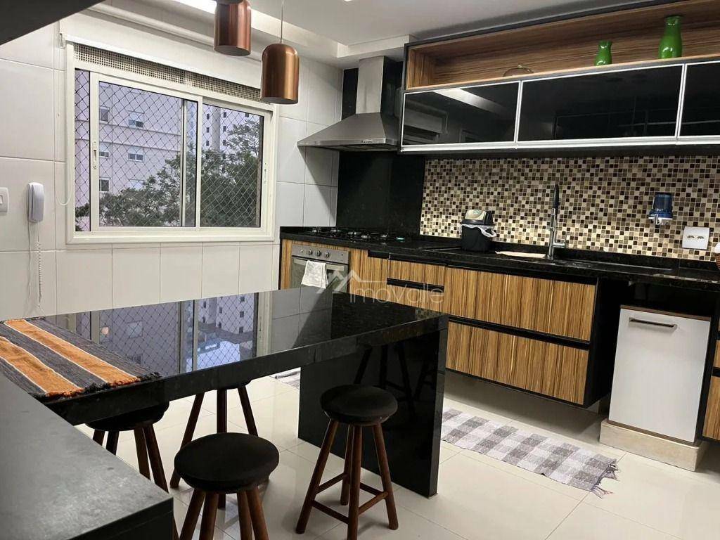 Apartamento à venda com 3 quartos, 143m² - Foto 7