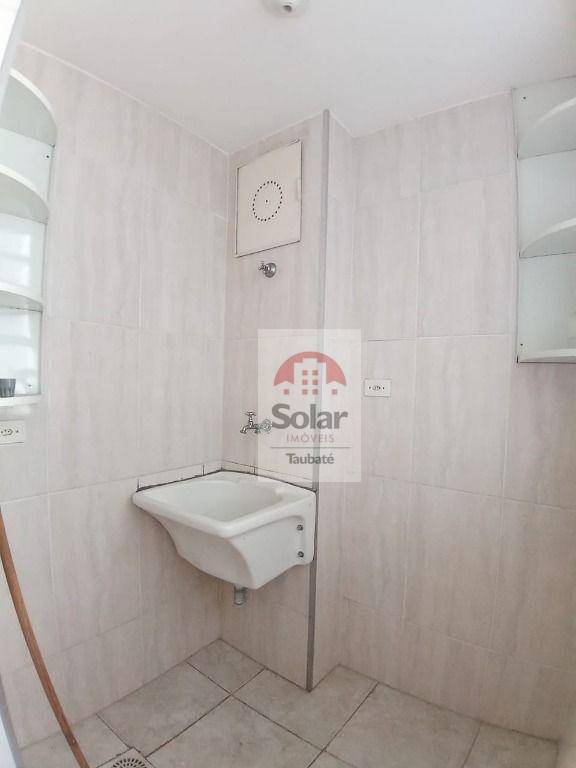 Apartamento à venda com 2 quartos, 67m² - Foto 7