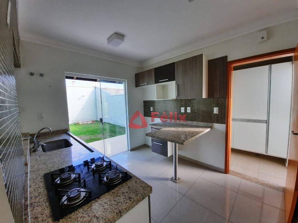 Sobrado à venda com 4 quartos, 180m² - Foto 7