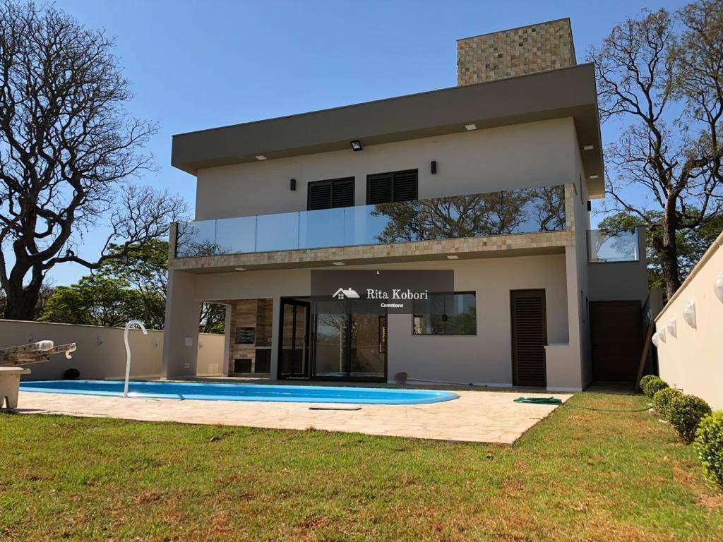 Sobrado à venda com 3 quartos, 200m² - Foto 3