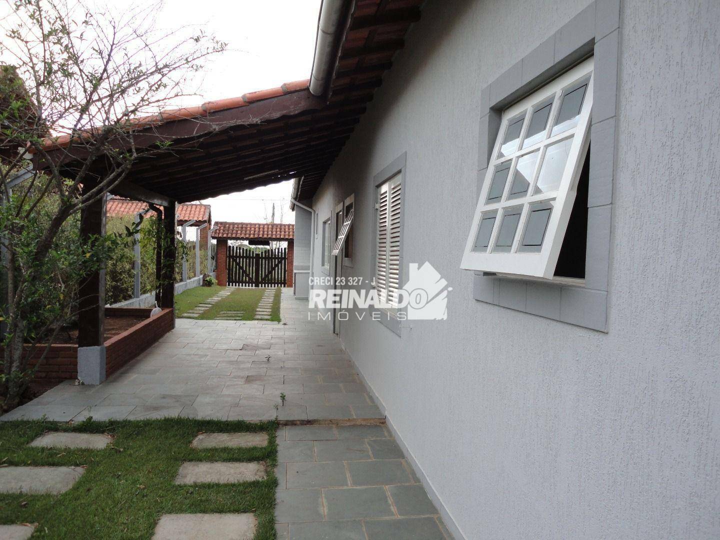 Casa de Condomínio à venda com 3 quartos, 400m² - Foto 18