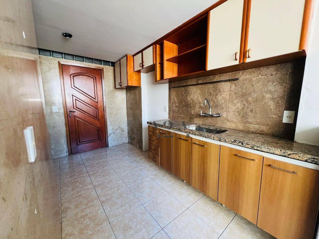 Apartamento à venda com 2 quartos, 93m² - Foto 12