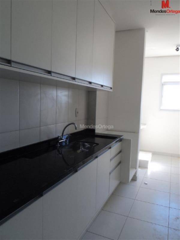 Apartamento à venda com 3 quartos, 85m² - Foto 11