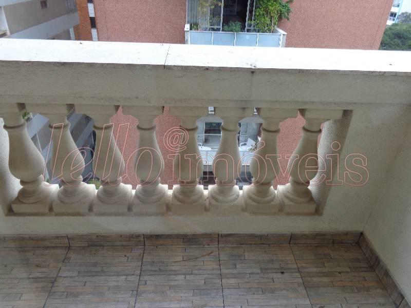 Apartamento à venda com 3 quartos, 167m² - Foto 4