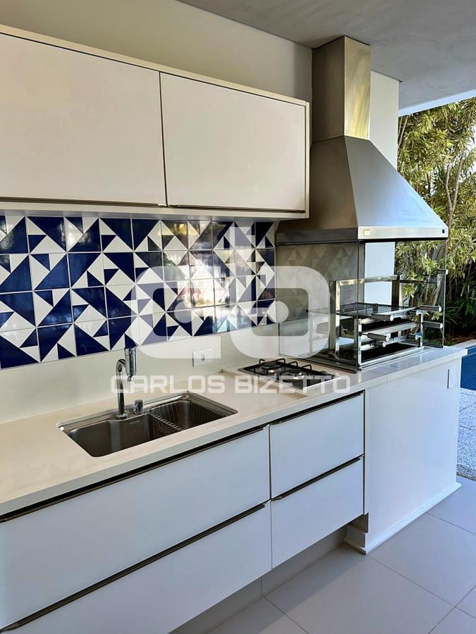 Casa de Condomínio à venda com 4 quartos, 420m² - Foto 39