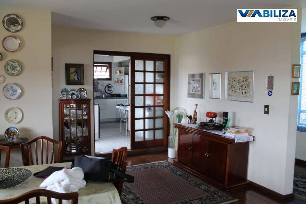 Sobrado à venda com 4 quartos, 300m² - Foto 7