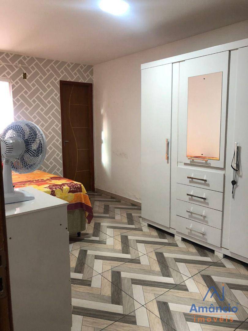 Casa à venda com 3 quartos, 90m² - Foto 12