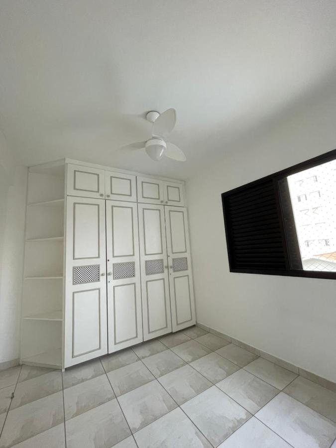 Apartamento para alugar com 3 quartos, 113m² - Foto 17