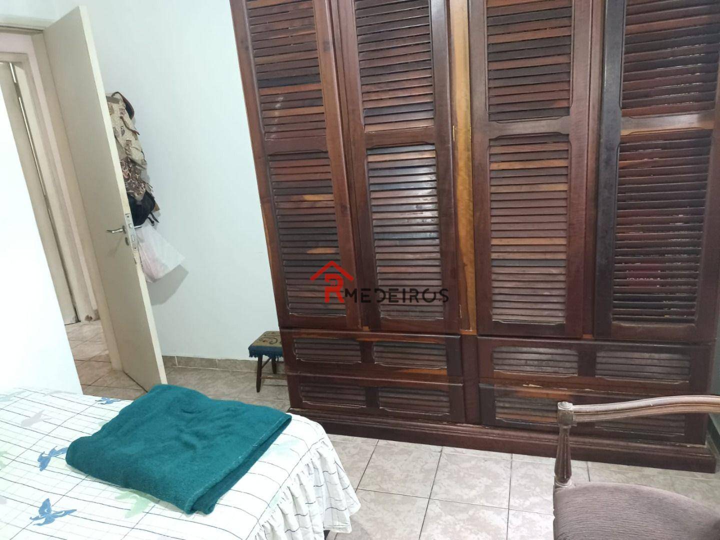 Apartamento à venda com 2 quartos, 70m² - Foto 13