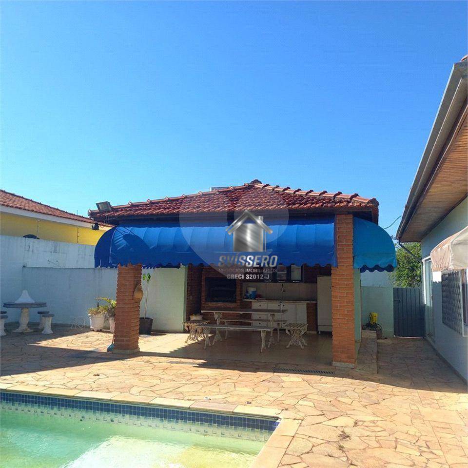 Casa, 3 quartos, 211 m² - Foto 2