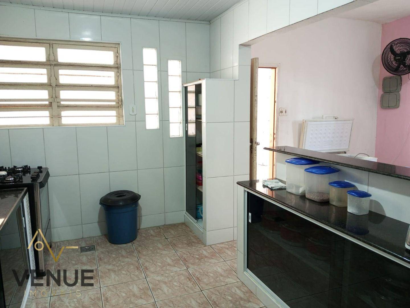 Sobrado à venda com 6 quartos, 270m² - Foto 12