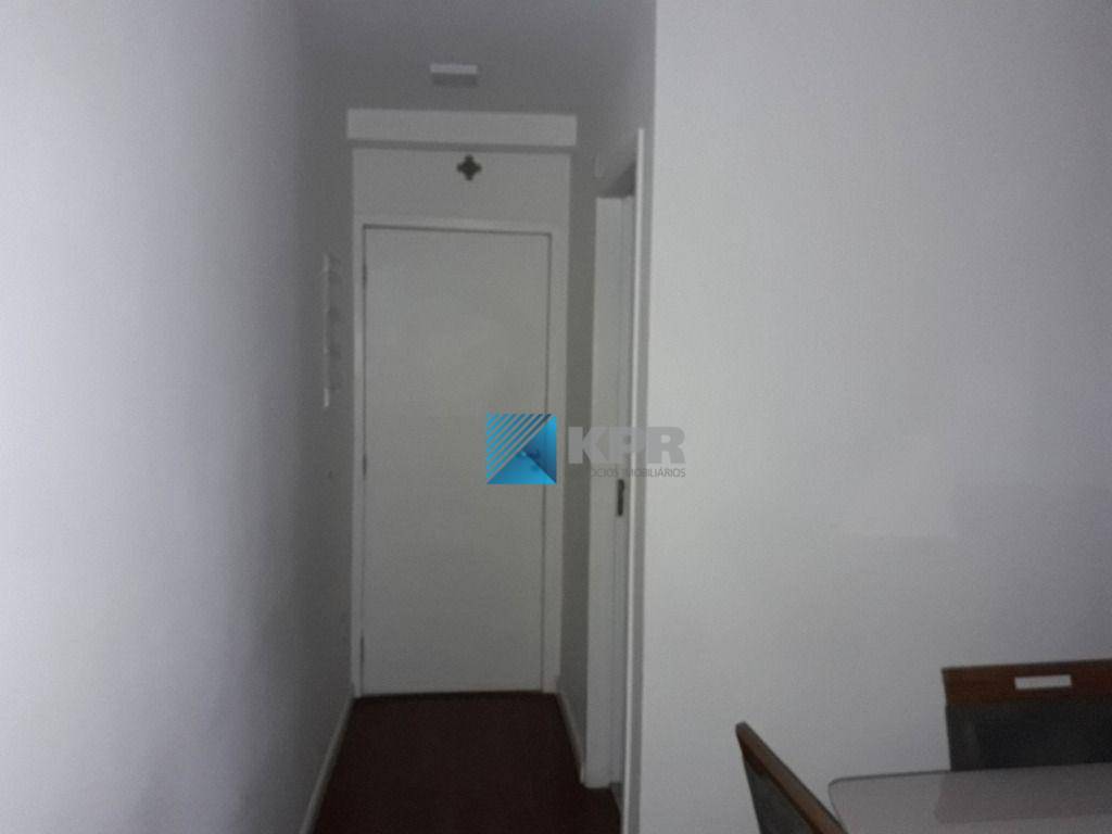 Apartamento à venda com 3 quartos, 95m² - Foto 9