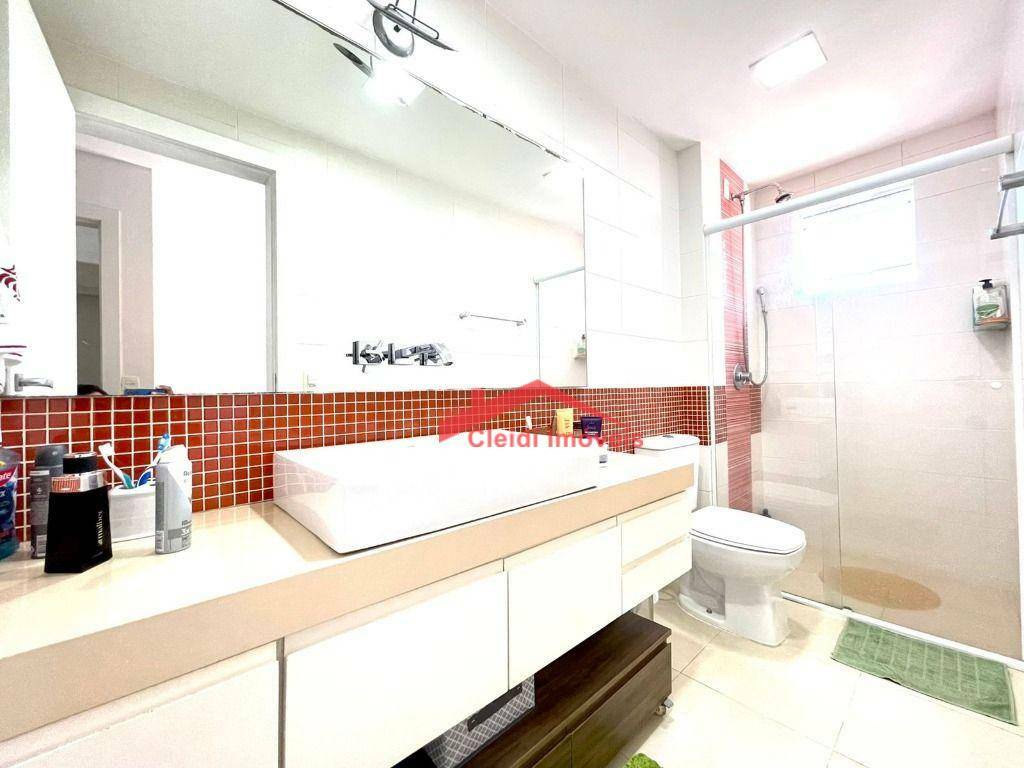 Apartamento à venda com 3 quartos, 115m² - Foto 13