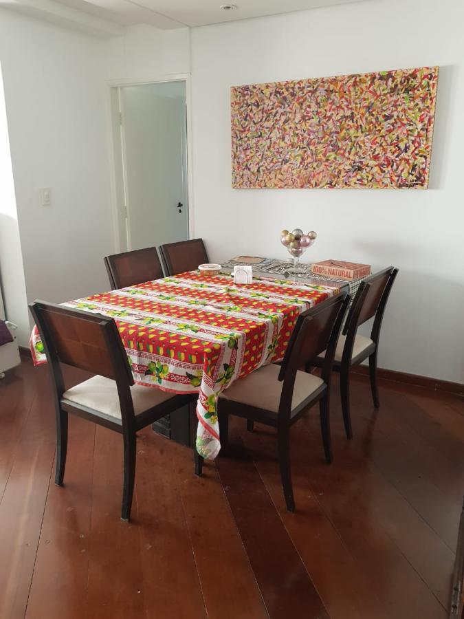 Apartamento à venda com 2 quartos, 72m² - Foto 2