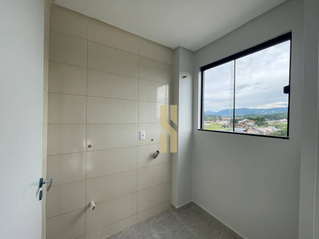 Apartamento à venda com 2 quartos, 55m² - Foto 14