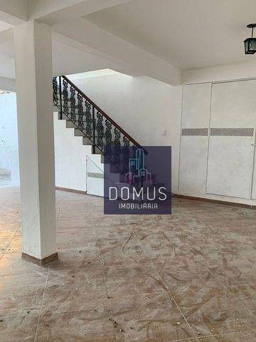 Casa à venda e aluguel com 2 quartos, 500m² - Foto 4