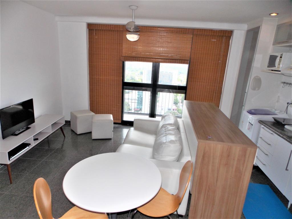 Apartamento à venda com 1 quarto, 43m² - Foto 2