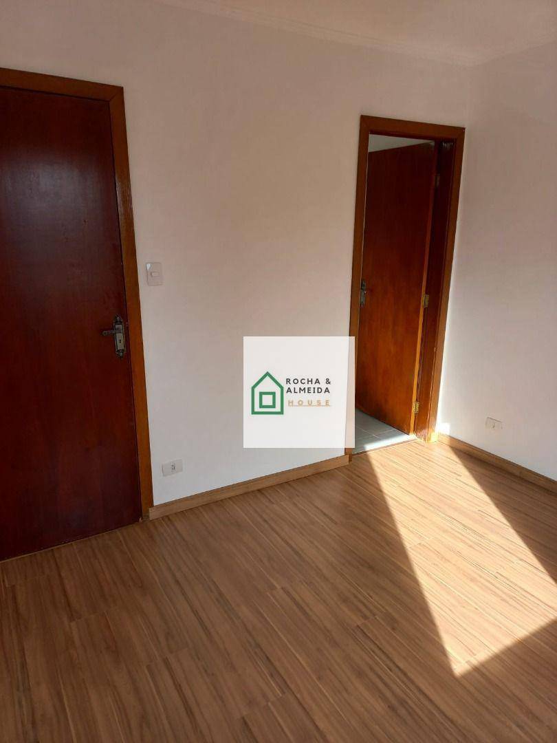 Apartamento à venda com 2 quartos, 62m² - Foto 2