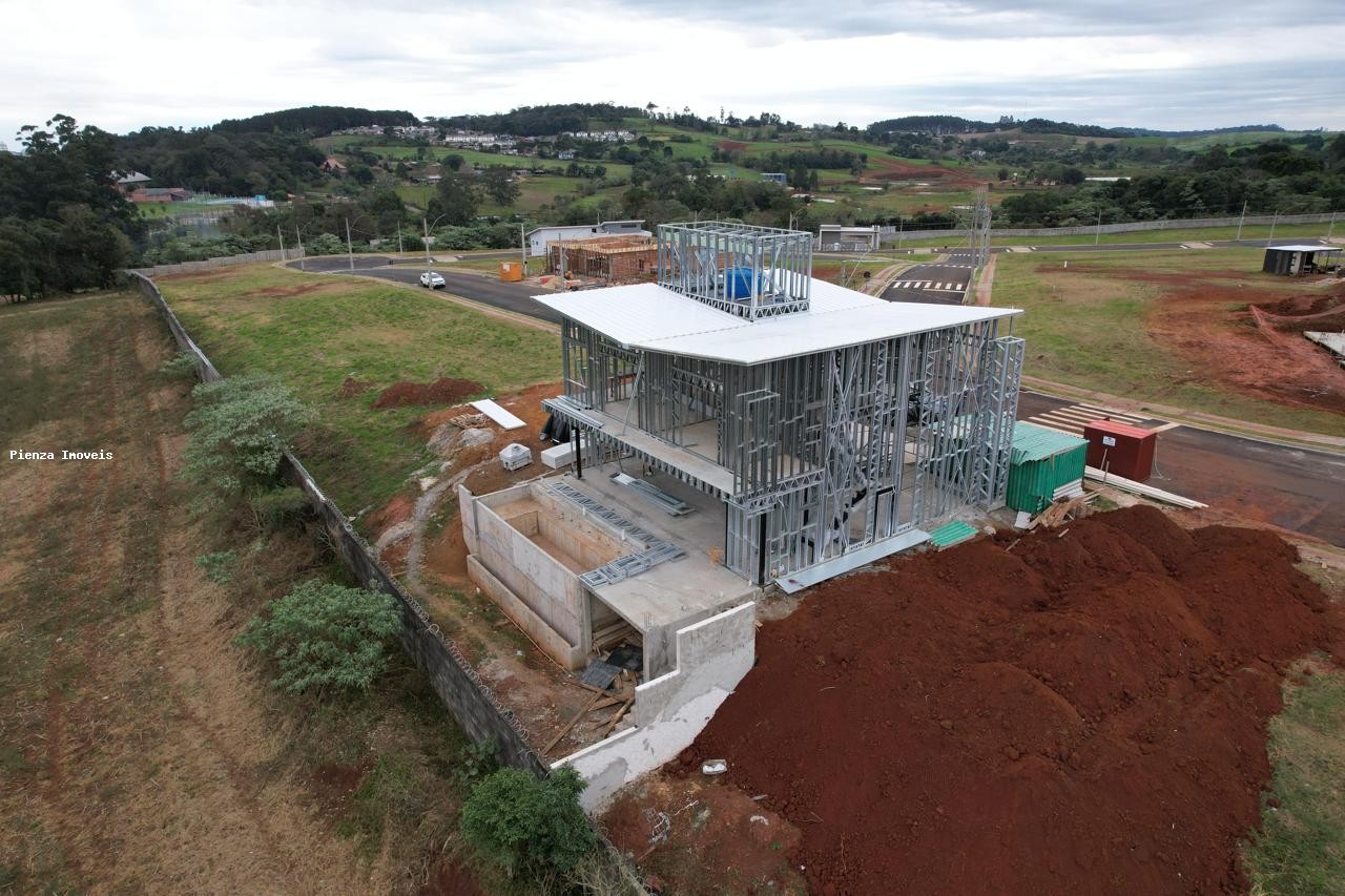 Casa à venda com 3 quartos, 316m² - Foto 21