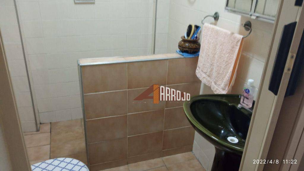 Sobrado à venda com 2 quartos, 140m² - Foto 18