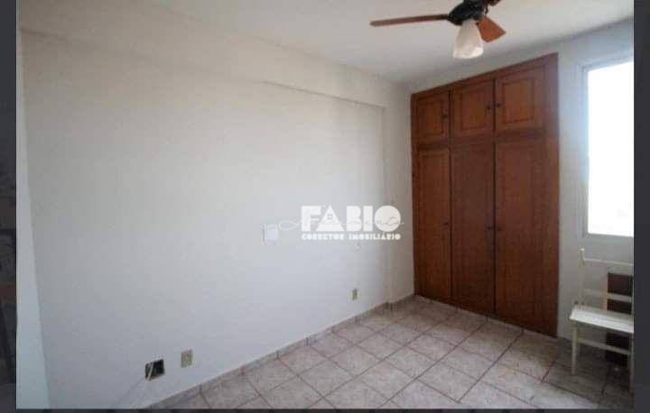 Apartamento à venda com 2 quartos, 78m² - Foto 17