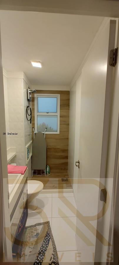 Apartamento à venda com 2 quartos, 74m² - Foto 17