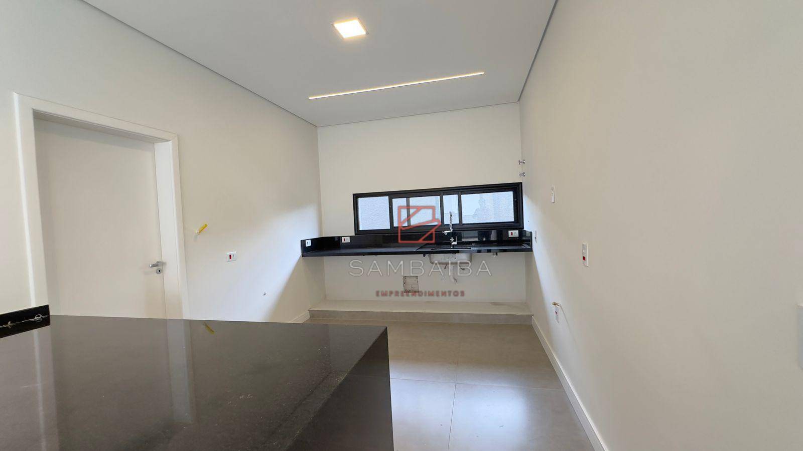 Casa de Condomínio à venda com 3 quartos, 246m² - Foto 10