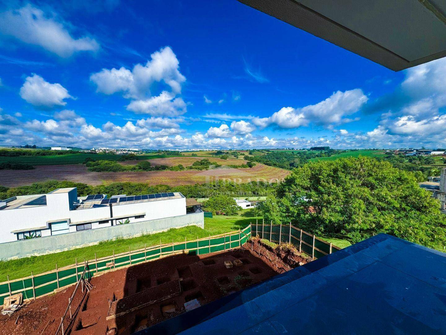 Casa à venda com 4 quartos, 347m² - Foto 33