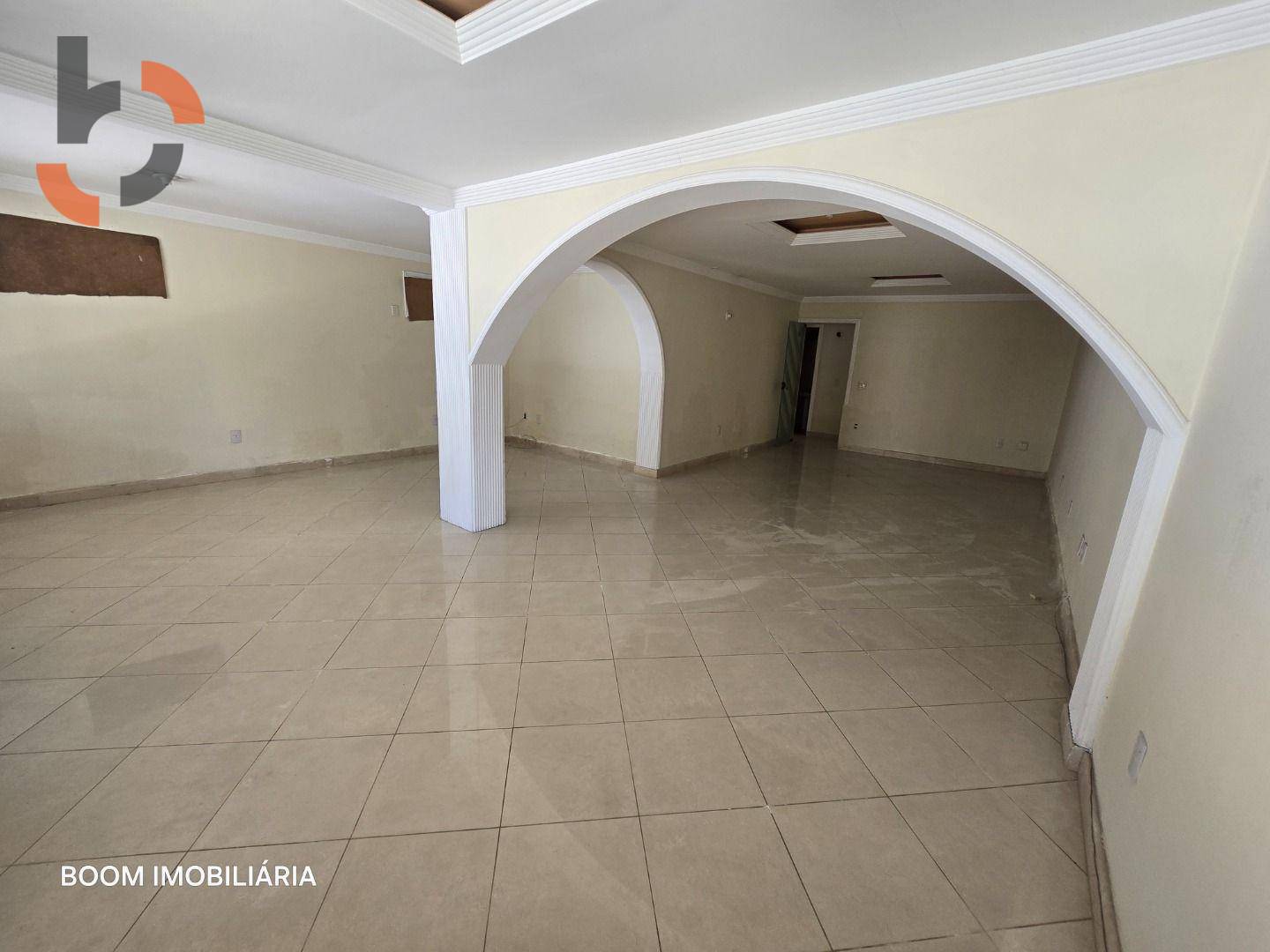 Casa de Condomínio à venda com 6 quartos, 300m² - Foto 43