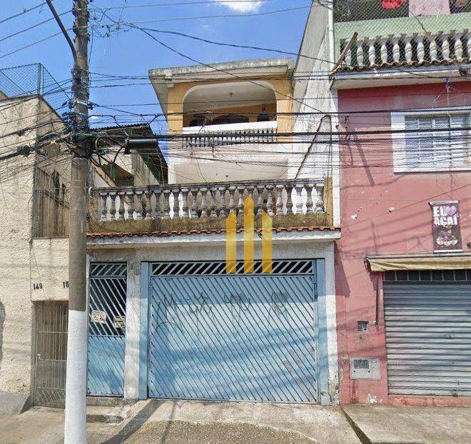 Sobrado à venda e aluguel com 3 quartos, 180m² - Foto 1