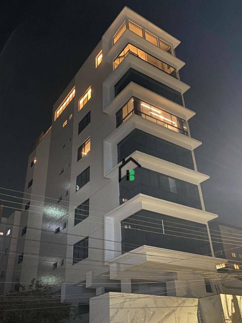 Cobertura, 4 quartos, 300 m² - Foto 2