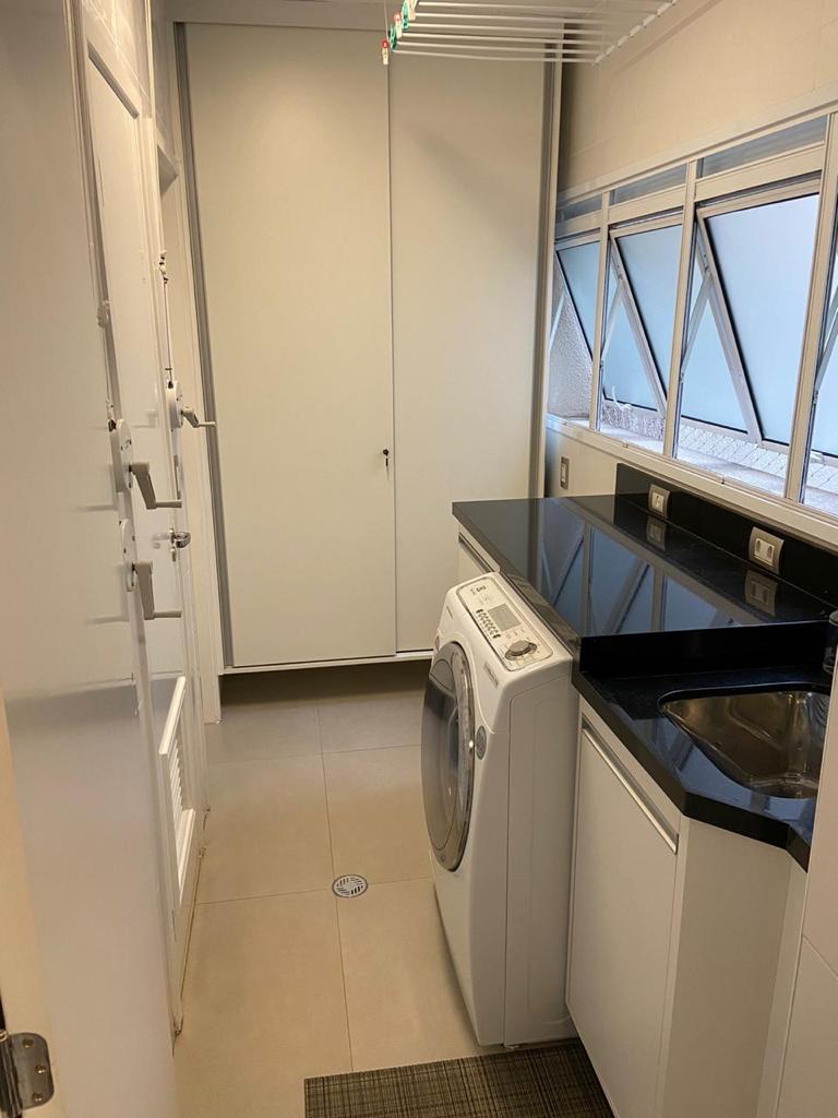 Apartamento à venda com 4 quartos, 195m² - Foto 10