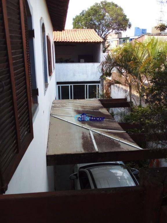 Sobrado à venda com 4 quartos, 250m² - Foto 6