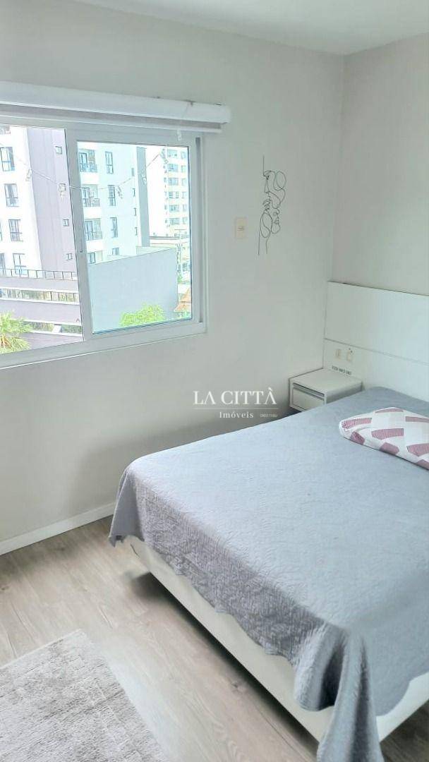 Apartamento à venda com 3 quartos, 90m² - Foto 11