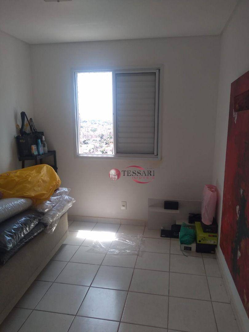 Apartamento para alugar com 3 quartos, 130m² - Foto 9