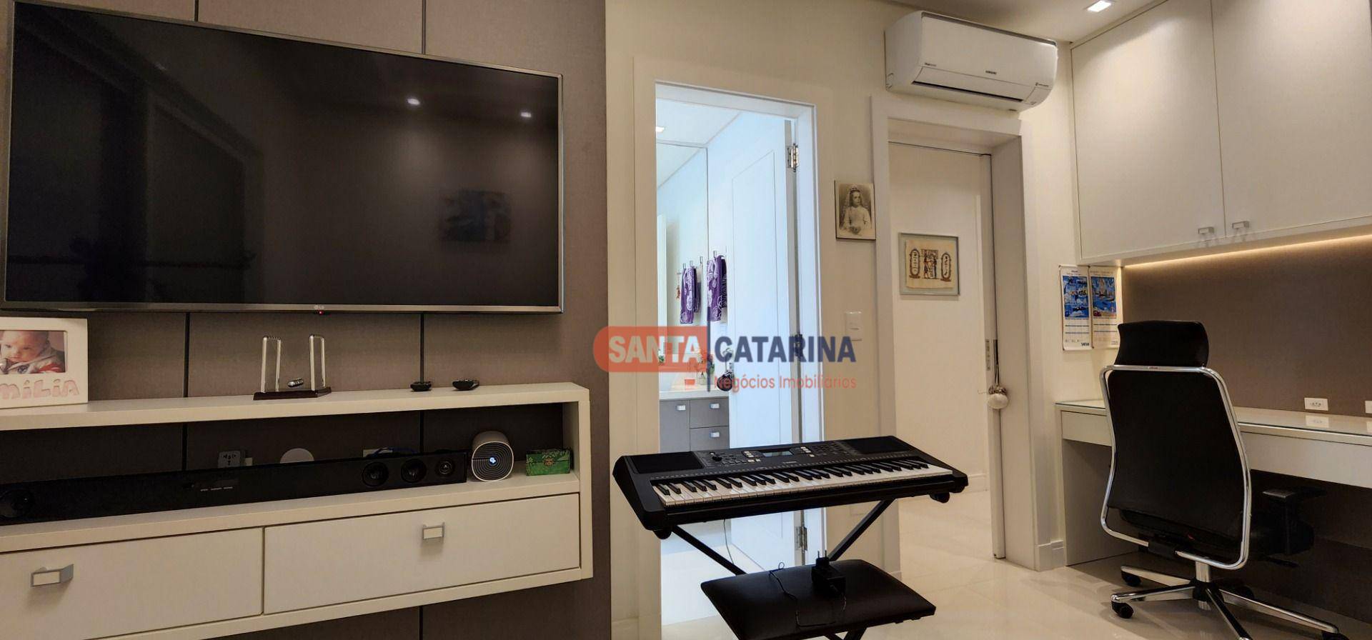 Apartamento à venda com 4 quartos, 167m² - Foto 9