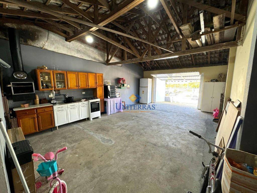 Casa à venda com 3 quartos, 110m² - Foto 23