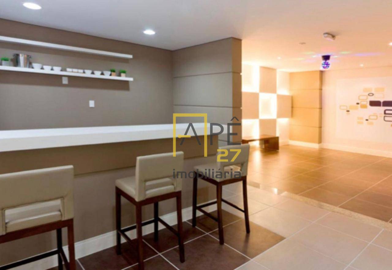 Apartamento à venda com 2 quartos, 82m² - Foto 19