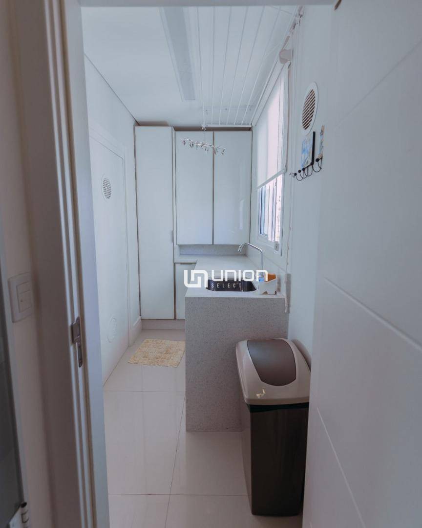 Apartamento à venda com 3 quartos, 121m² - Foto 19