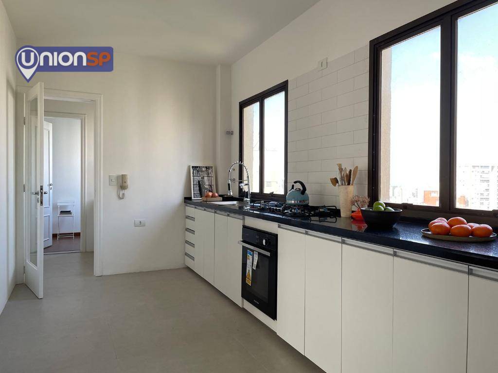 Apartamento à venda com 3 quartos, 130m² - Foto 14