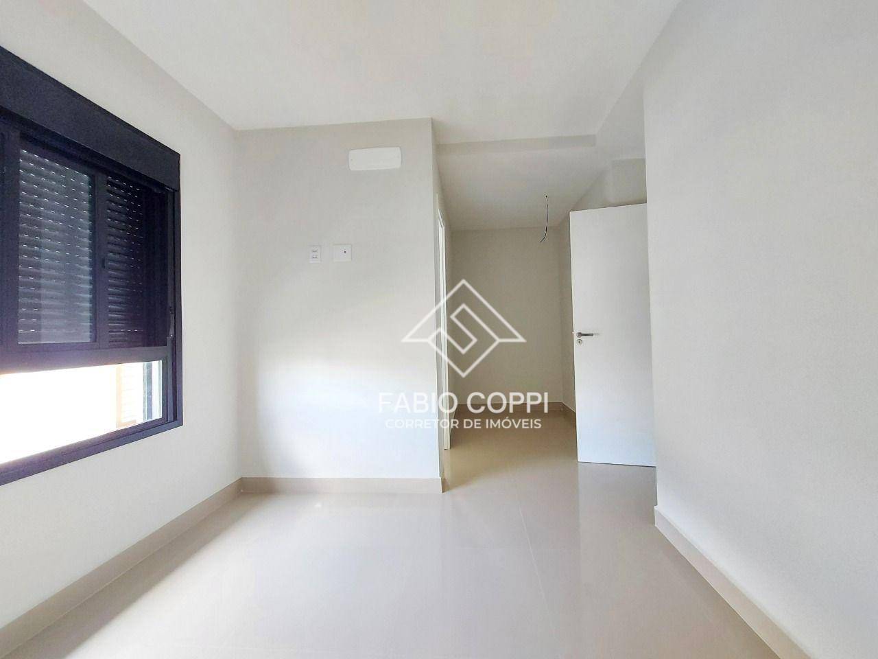 Apartamento à venda com 3 quartos, 159m² - Foto 24