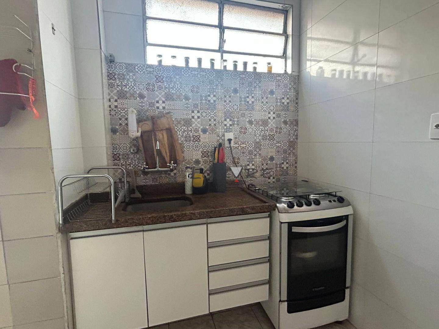 Apartamento à venda com 2 quartos, 63m² - Foto 12