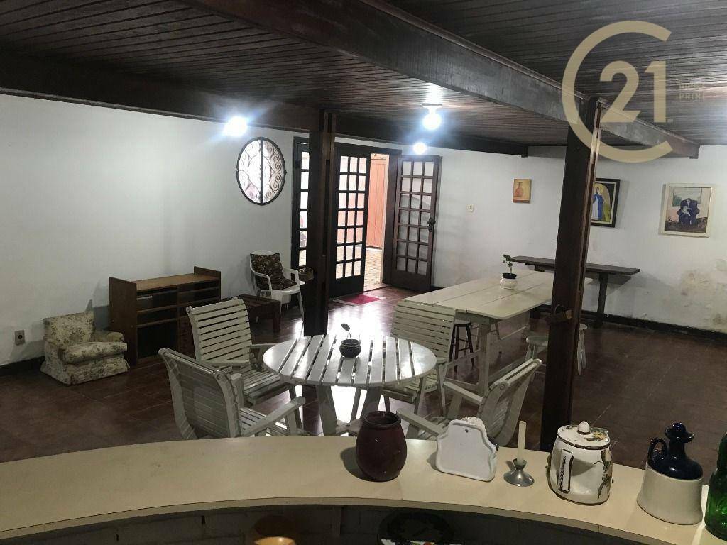 Sobrado à venda com 4 quartos, 330m² - Foto 8