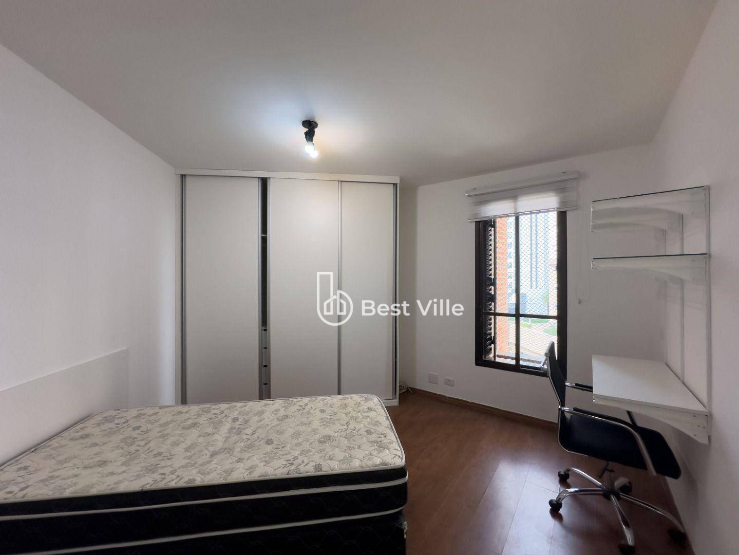 Apartamento para alugar com 3 quartos, 350m² - Foto 9