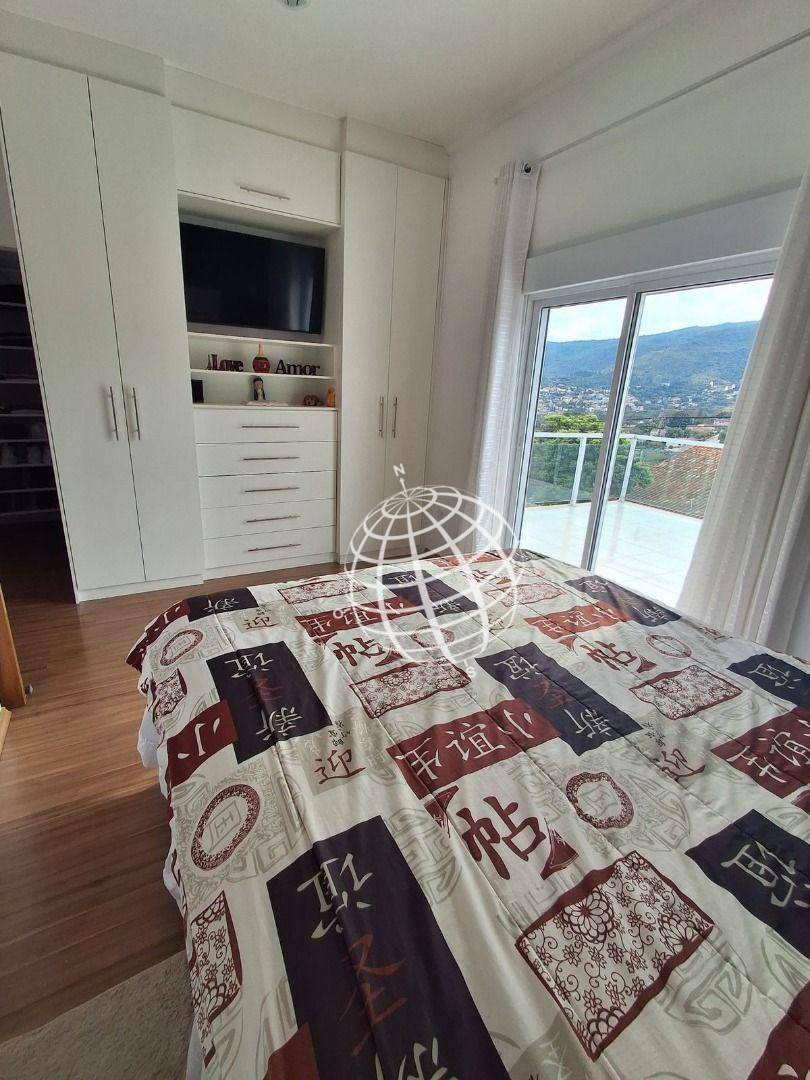 Casa à venda com 3 quartos, 202m² - Foto 34