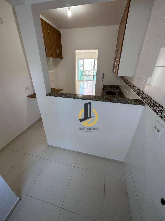 Apartamento à venda com 2 quartos, 75m² - Foto 11