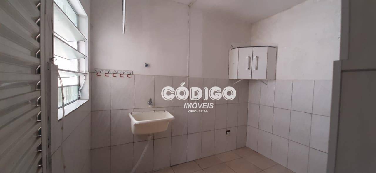 Apartamento para alugar com 1 quarto, 82m² - Foto 8