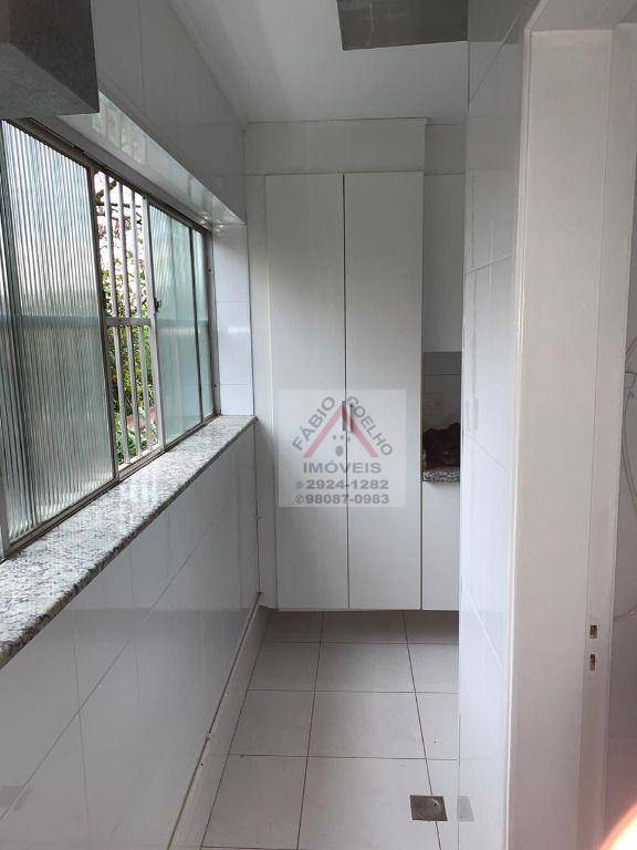 Apartamento à venda com 2 quartos, 63m² - Foto 7