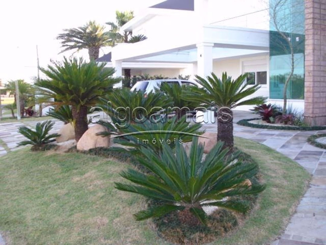 Casa de Condomínio à venda com 6 quartos, 350m² - Foto 3