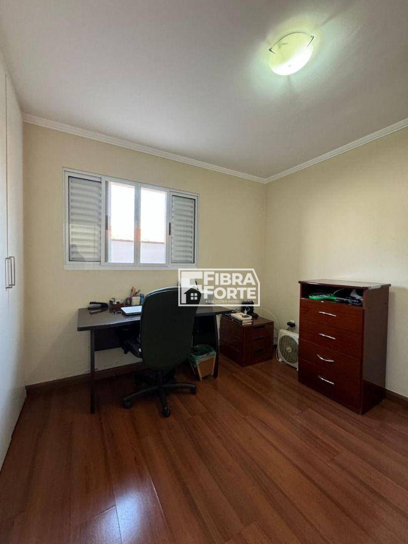 Casa de Condomínio à venda com 3 quartos, 215m² - Foto 20